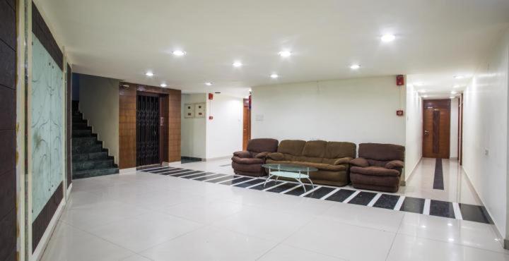 Hotel Mandakini Plaza Kanpur Ngoại thất bức ảnh